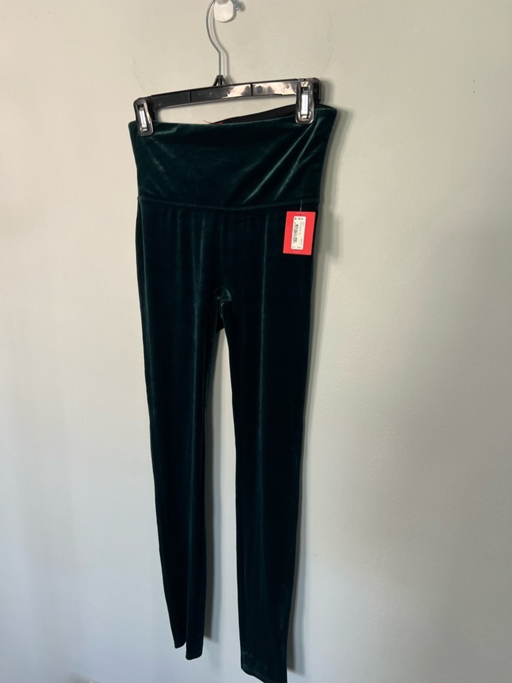 Spanx Velvet dark Green legging NWT size Medium - Picture 3 of 9